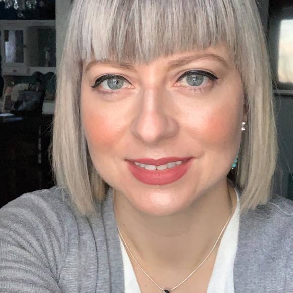 Meet your Posher, Kim - Picture 1 of 1